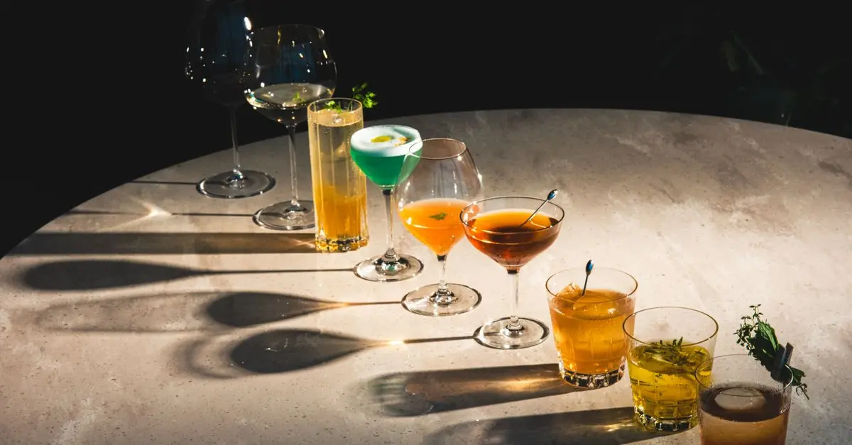 Guide complet sur les verres à cocktails : choix et utilisation