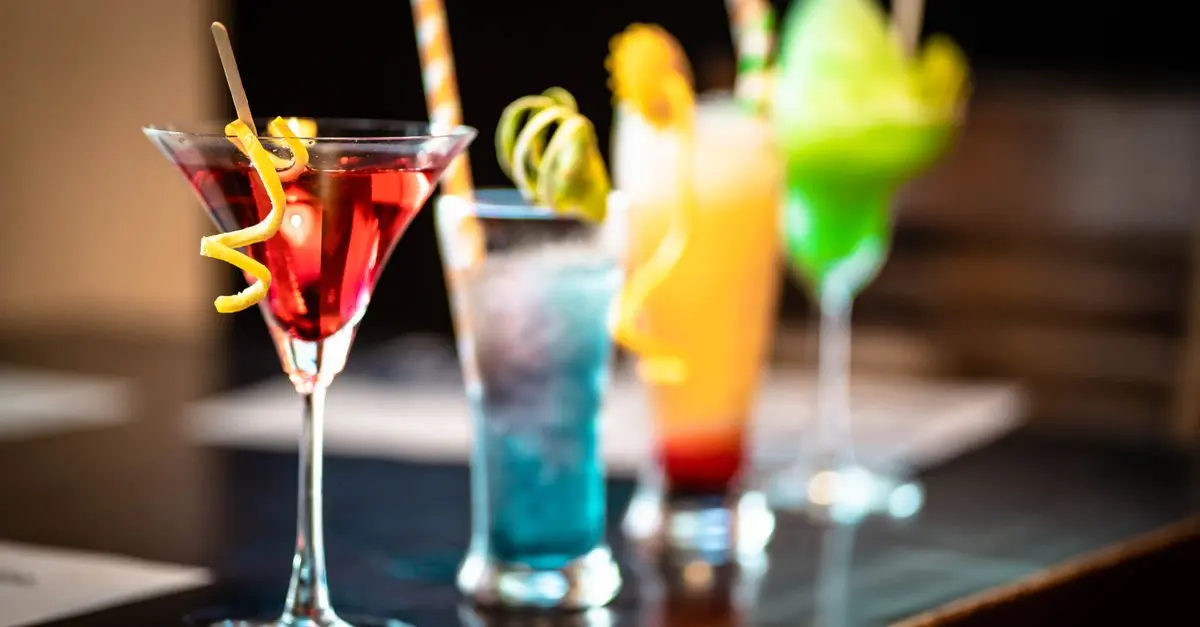 Guide des Cocktails Équilibrés : Recettes et Astuces