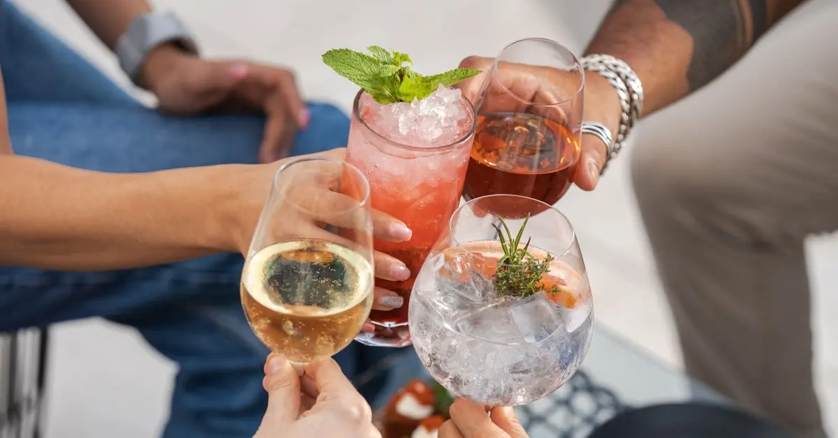 10 idées de cocktails à réaliser pour vos soirées entre amis